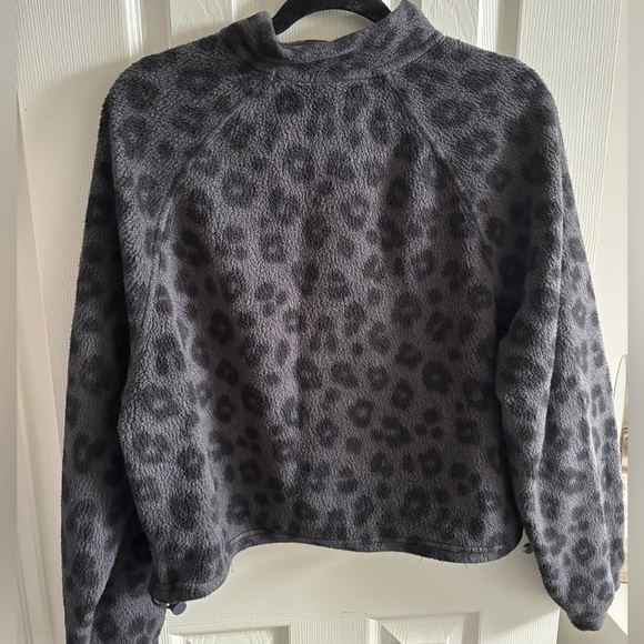 Old Navy Leopard Fleece Sweatshirt - Picture 2 of 11